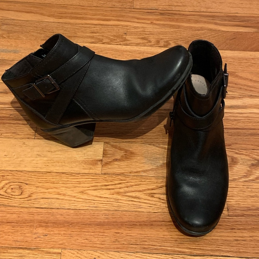 Clarks black leather ankle boots